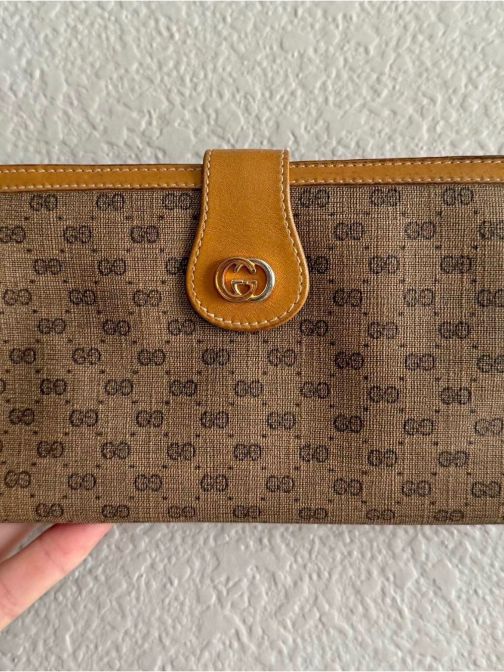 Vintage Gucci Brown GG Canvas Wallet with Mustard Leather Trim and Gold Logo